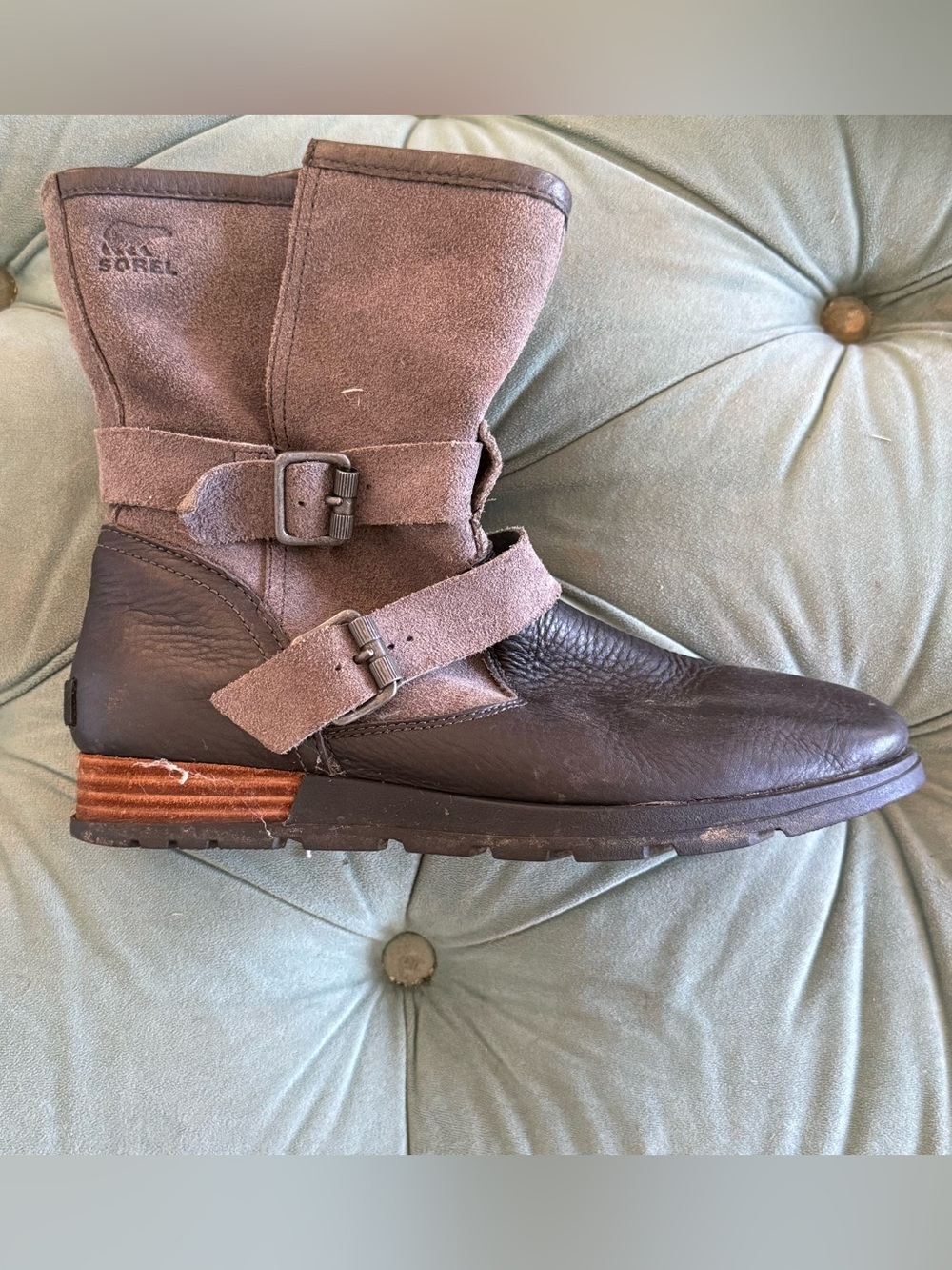 Sorel Black Leather & Grey Suede Buckle Moto Boots